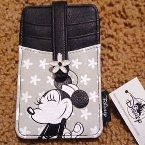 Disney's latest Minnie Mouse Card Holder